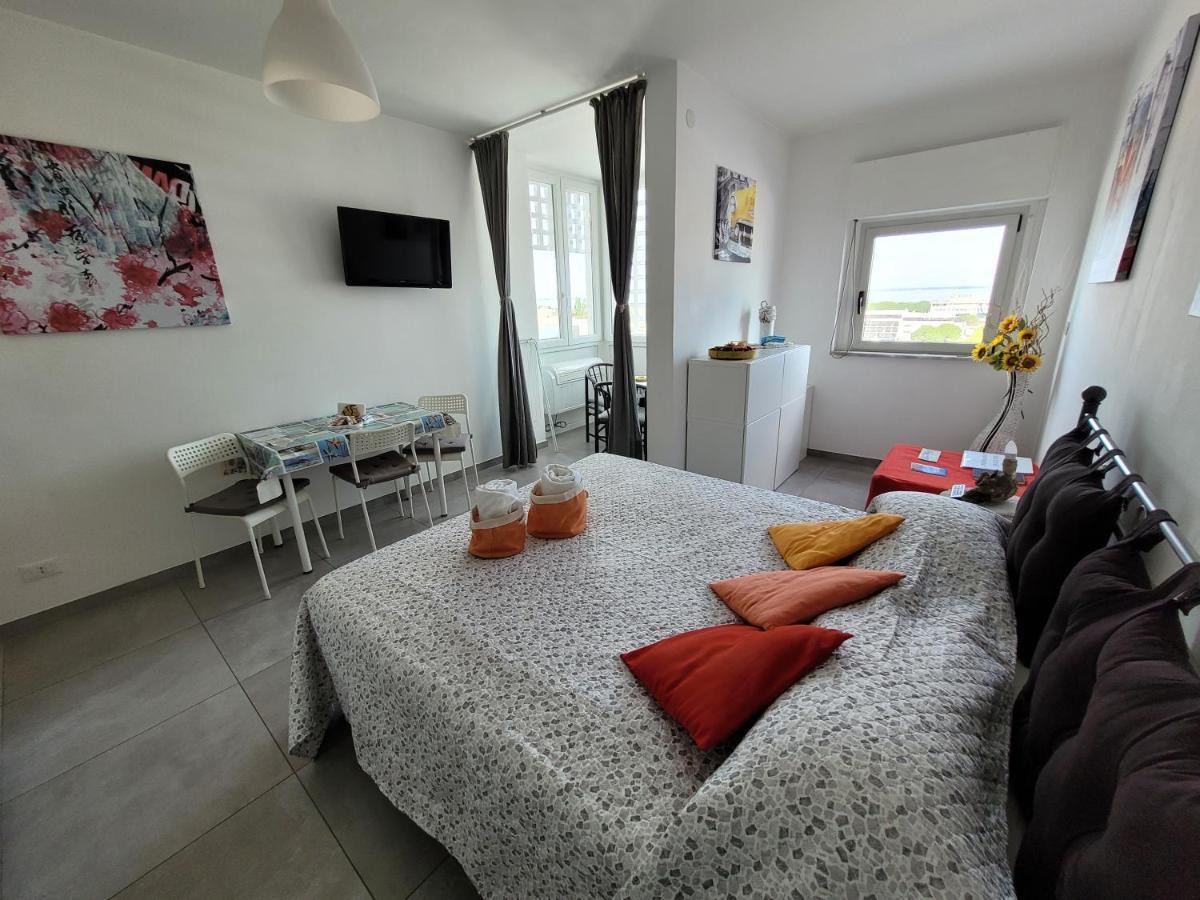 Rosato 2 Sea View Apartment Lignano Sabbiadoro Exterior foto